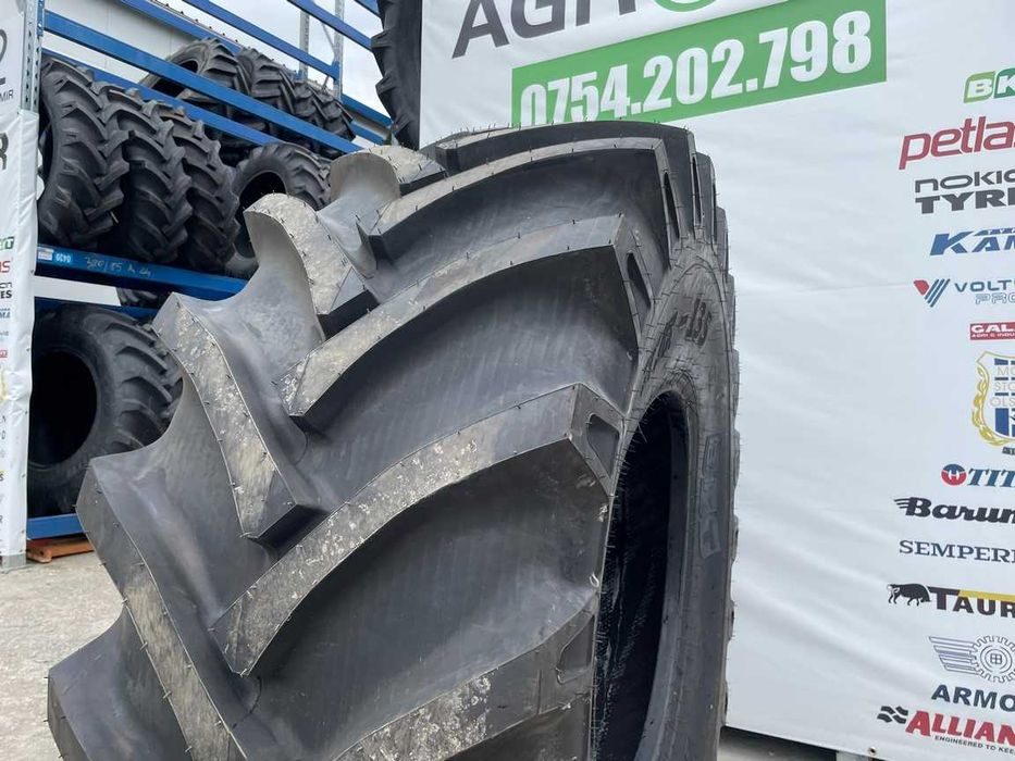 Anvelope pentru combina cu 14pliuri groase 23.1-26 Cauciucuri