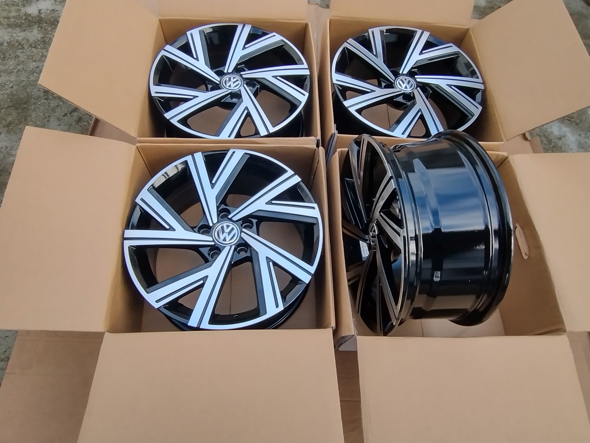 Jante 17 VW Golf 8, 7, 6, 5 Passat Tiguan Touran Sharan Jetta C
