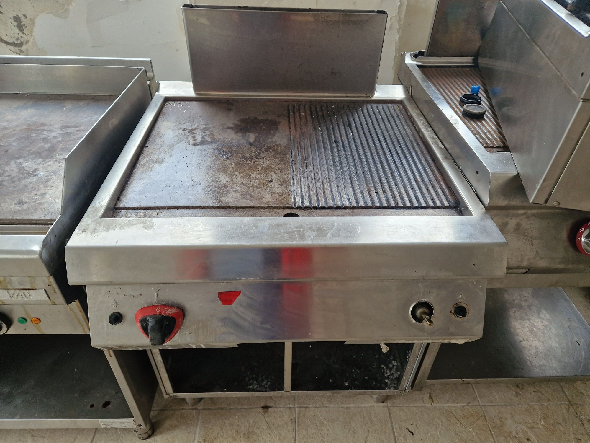 Friteuza dubla inox gros de putere,  cu robinet, 380v