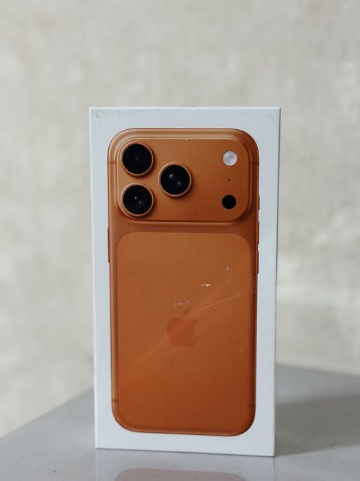 Продам Iphone 17 pro