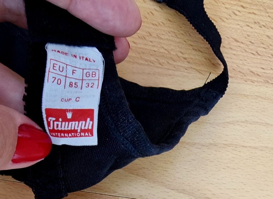 Sutien original Triumph,cupa 70C,import Italia