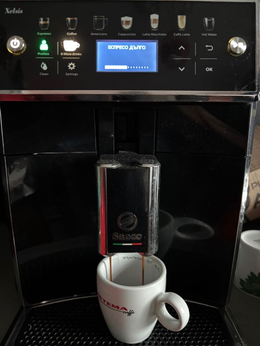 Saeco Xelsis кафе машина