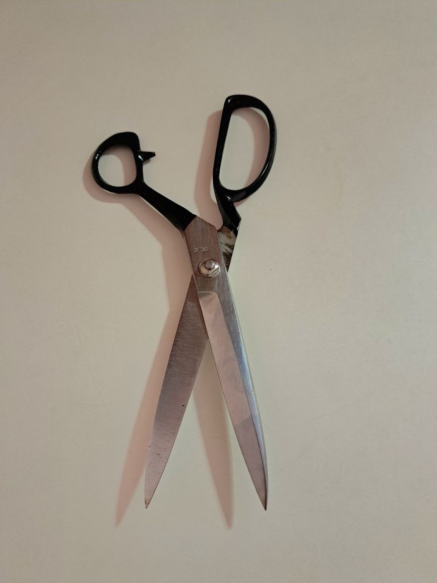 Стара шивашка ножица made in Korea
