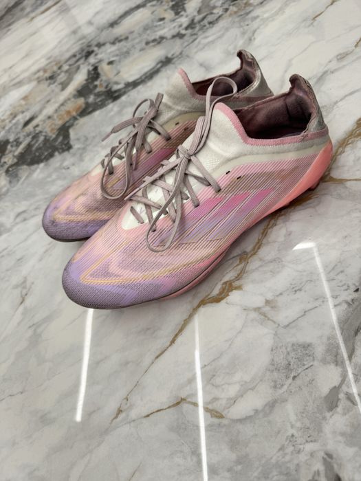 Бутсы футбольные