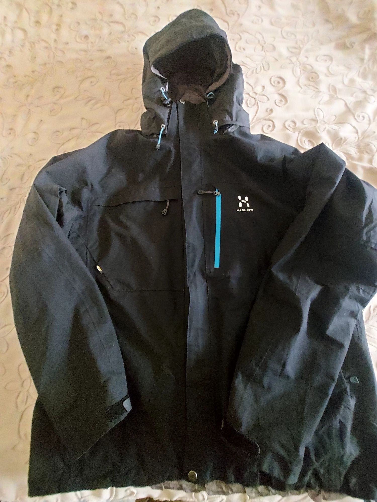 Туристическо яке Haglofs goretex размер XXL