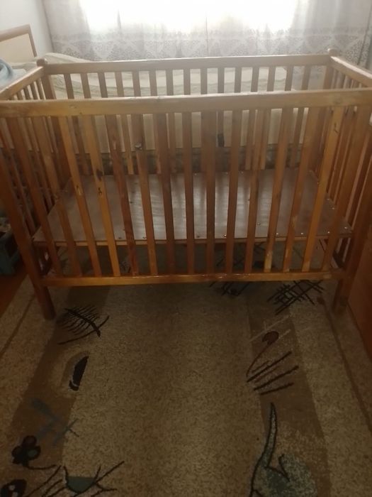 Продам  кровать детскую