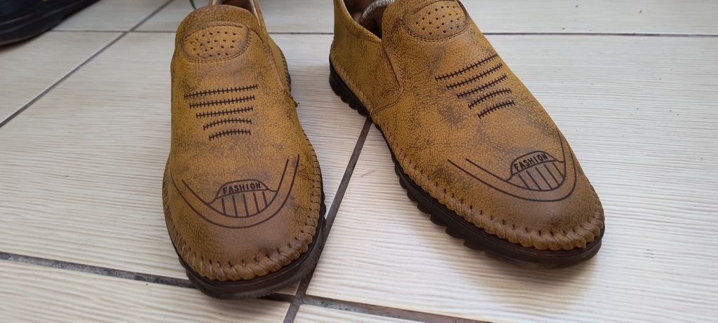Pantofi usori de vara marimea 43