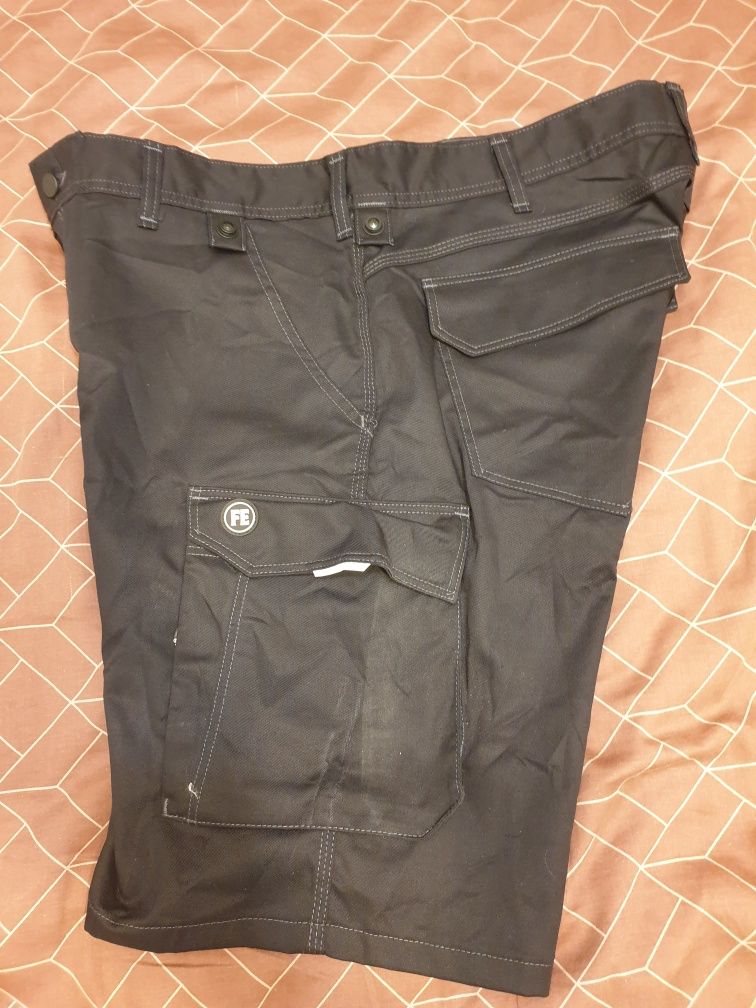 Vand pantaloni scurți munca ENGEL marimea 52