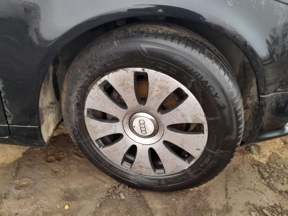 Dezmembrari  Audi A4 B7 (8E)  2004  > 2008 2.0 TDI 16V Motorina