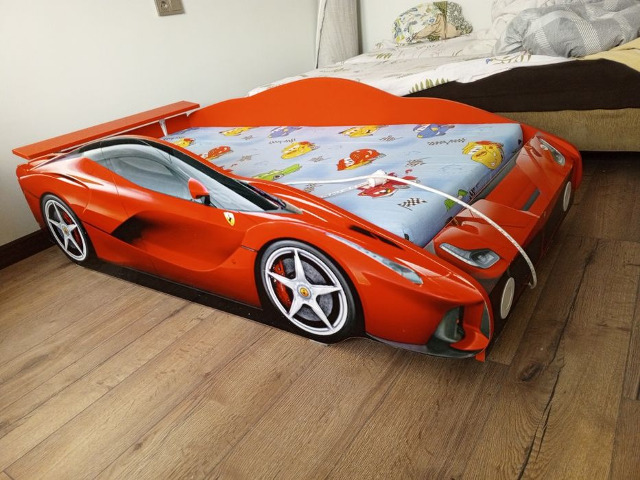 Детская кровать МАШИНКА