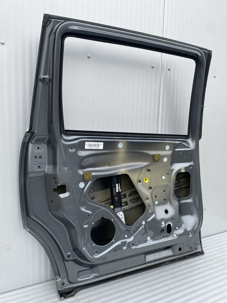 Usa st spate vw Sharan 7N 2011-2015 cod de culoare LR7H