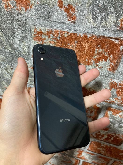 iPhone Xr, dostavka bor hamma joyga