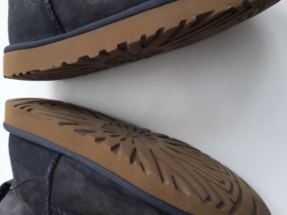 Cizme UGG Classic mini II navy blue marimea 39 originale