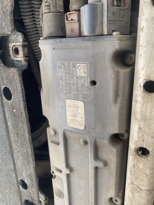 Платка за Електрическа кормилна рейка AUDI Q5 8R 8R0909144b 8R0909144E