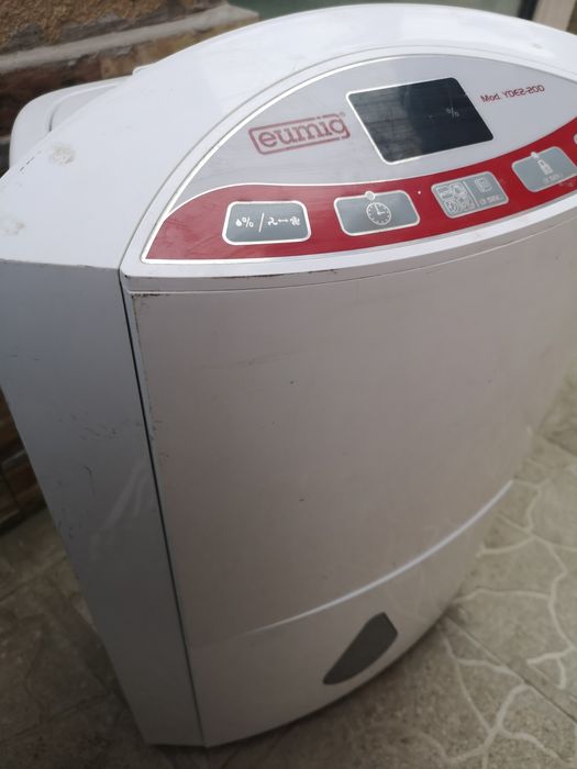 Професионален Влагоуловител REMCO 55L/24h 600m3/час
