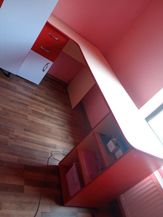 Vand mobila fete, dulap, pat, birou