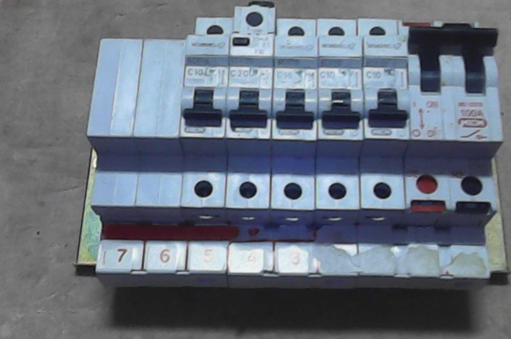 tablou sigurante ,contor electric ,sigurante