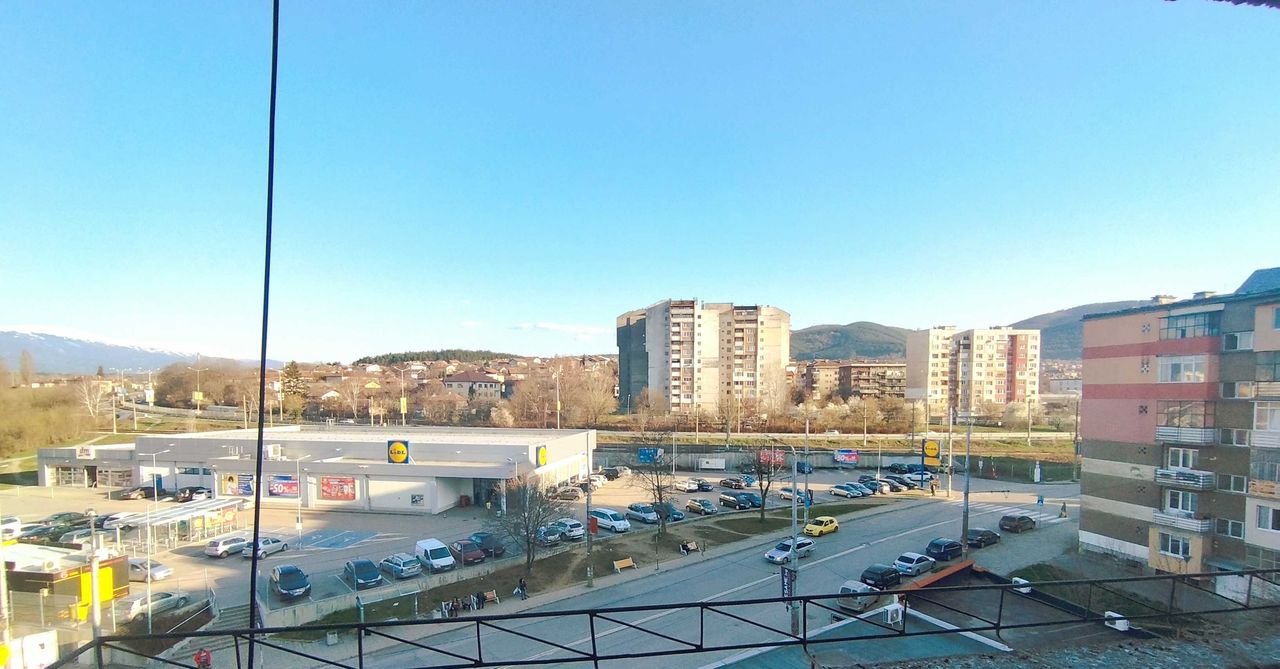 Продава се Двустаен апартамент в Перник, Център - 68 кв.м за 1013 €/кв.м - Снимка #5