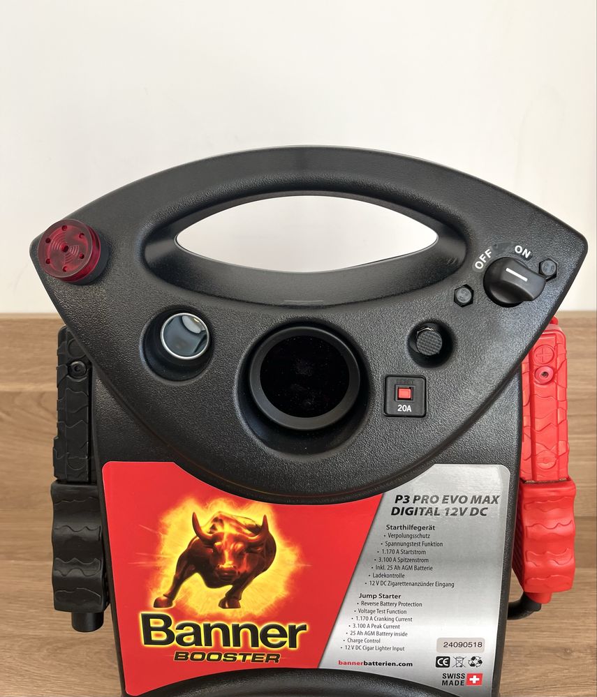 Starter Auto Booster Banner P3 Pro Evo Max 12V 1600A - Nou!