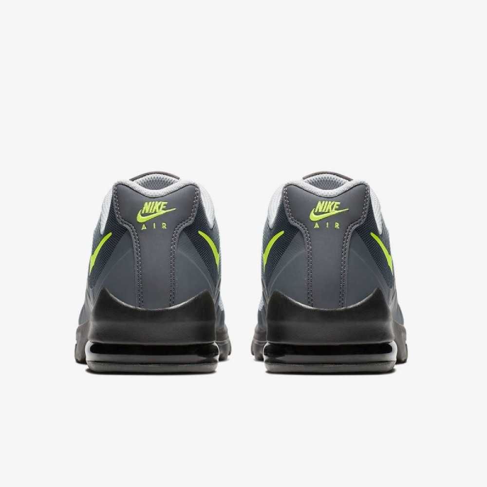Оригинални маратонки Nike Air Max Invigor