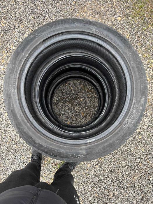 Anvelope de vara Petlas Velox Sport 205 50 ZR17 pret pt toate 4