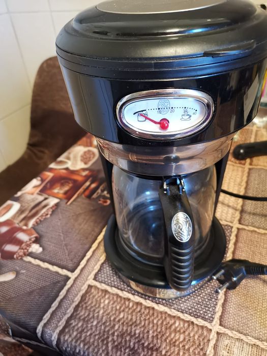 Cafetieră Russell Hobbs Retro Classic Noir 21701-56
