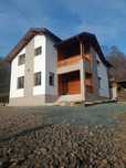 Cabana de inchiriat