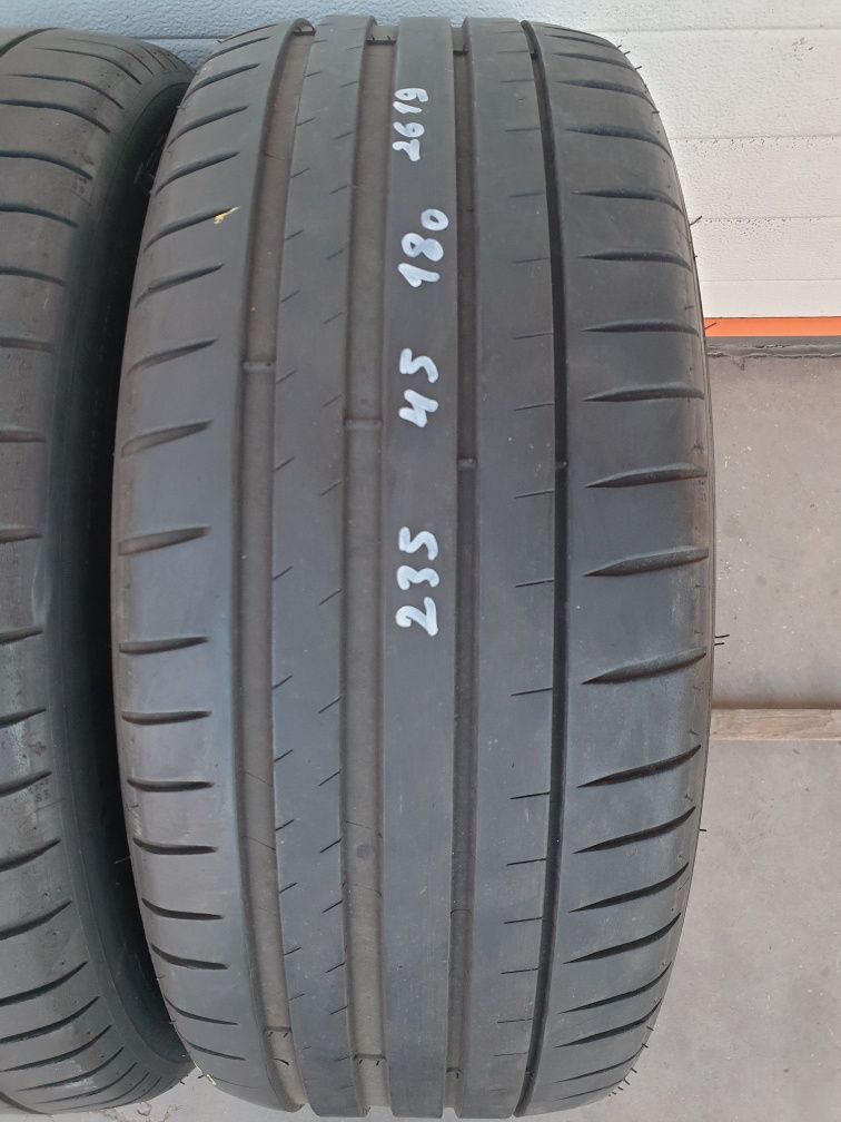 Летни гуми 2 броя MICHELIN PilotSport4 235 45 R18 дот 2619