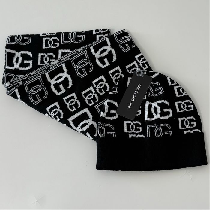 Set fes & fular DOLCE GABBANA