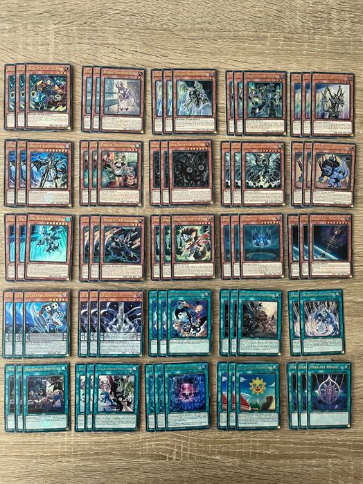 Yu-Gi-Oh! TCG Battles of Legend: Monster Mayhem карти