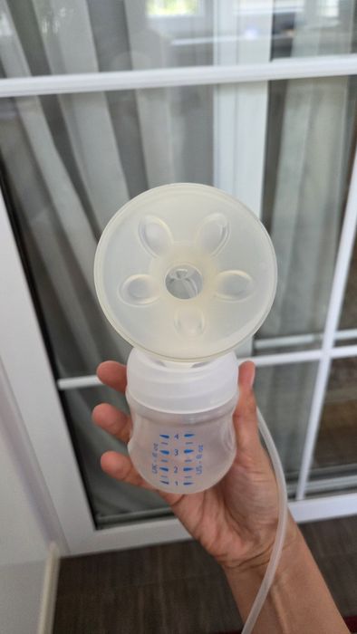Молокоотсос Philips Avent электрический
