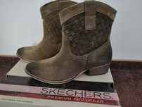 Botine scurte din piele