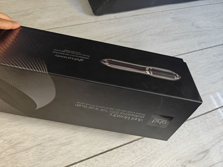 GHD Duet blowdry professional 2-in-1 hair dryer brush
