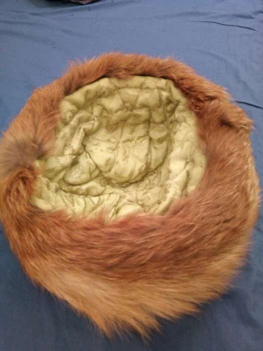 Caciula din blana de vulpe