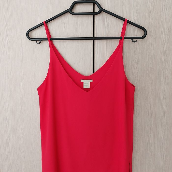 Top roșu H&M, nou, mărimea 42, bretele subțiri
