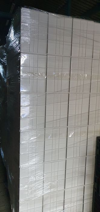 cutie / caps branza alba