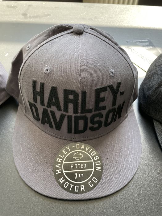 Vand sapca Harley Davidson , cozoroc drept, marimea L si XL