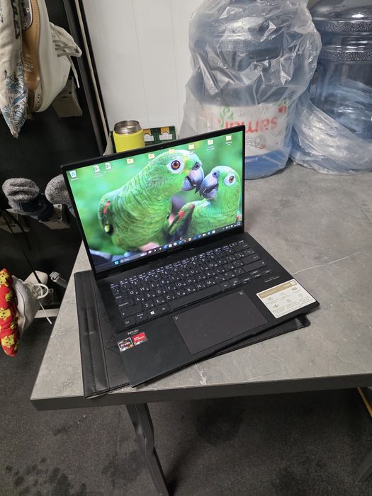 Ноутбук Asus Zenbook