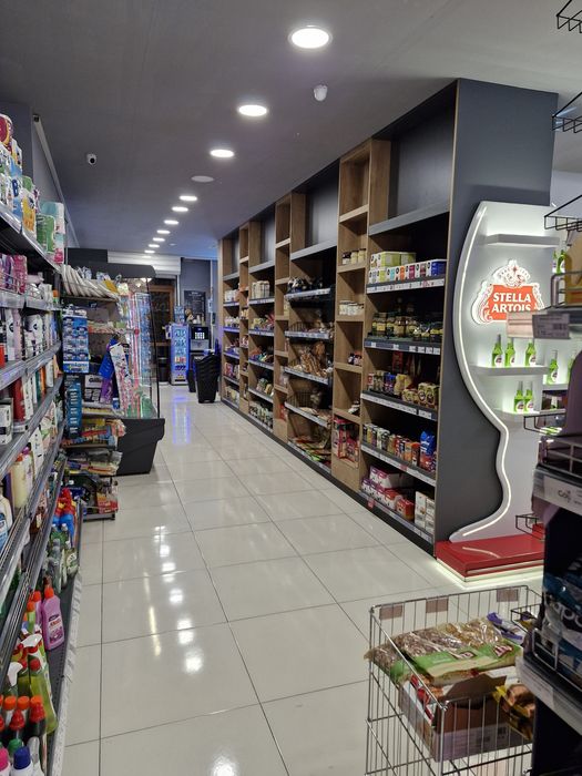 Дава се под наем Магазин в Варна, Възраждане 3 - 220 кв.м за 255 € - Снимка #4