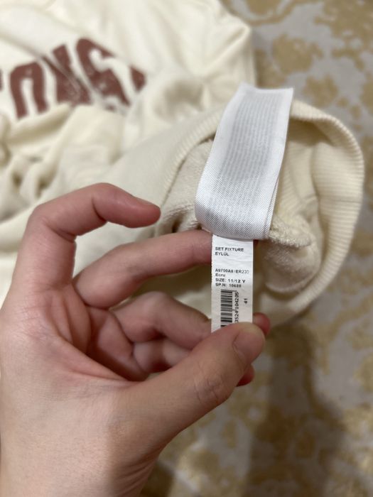 Толстовка на девочку 11-14 лет