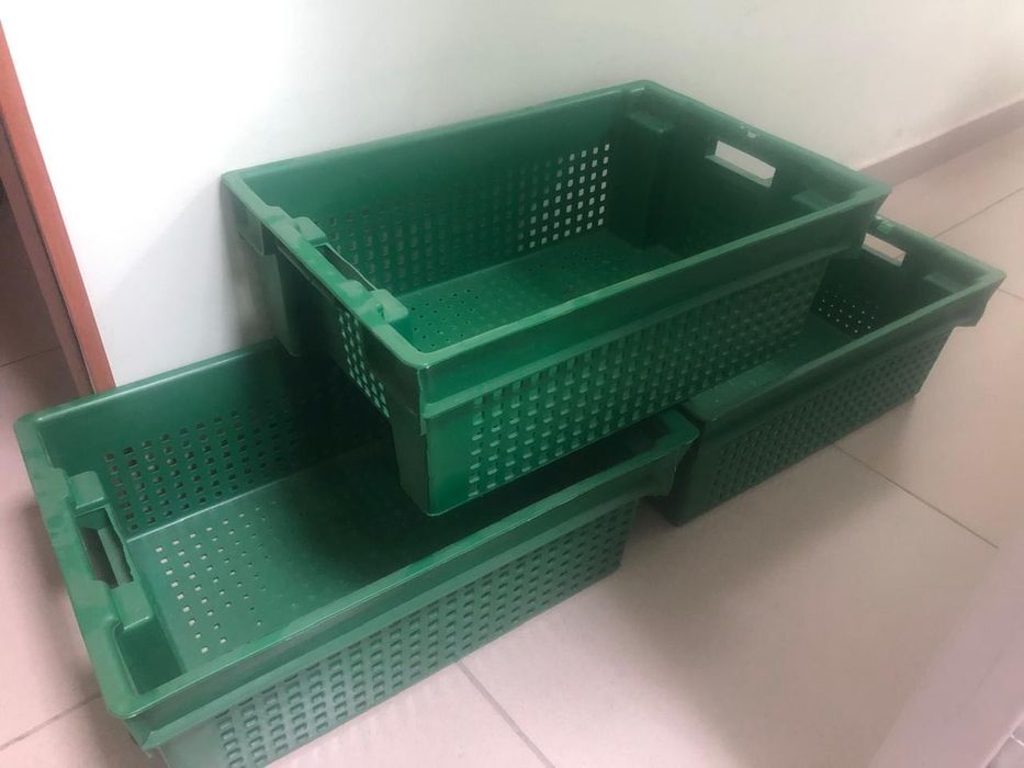Продаю ящики большие примерно 50-70см
