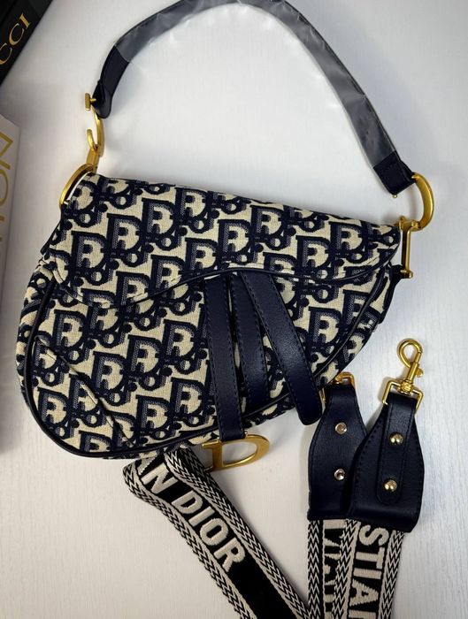 Geanta dama, pe stoc