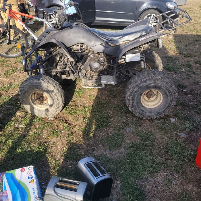Vând atv,motor 250