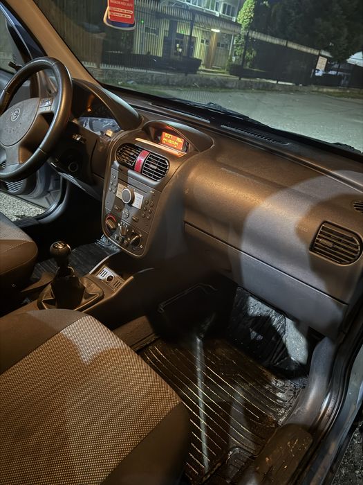 Vand opel combo 1.3 cdti