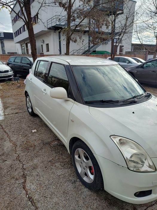 Vând Suzuki Swift 2008 230000km