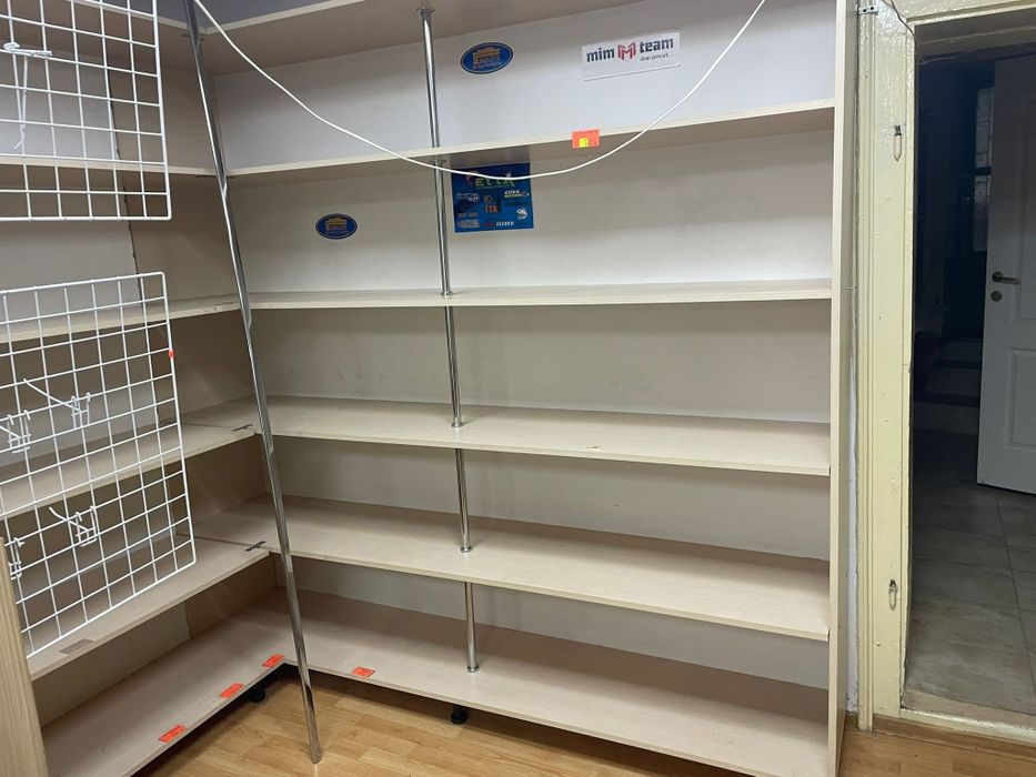 Rafturi din pal, 100 lei/mp