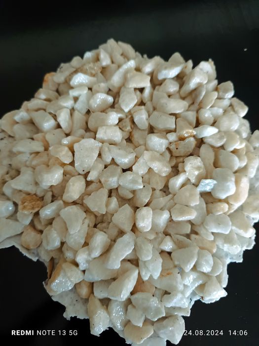 Adeziv flexibil piatra decorativă