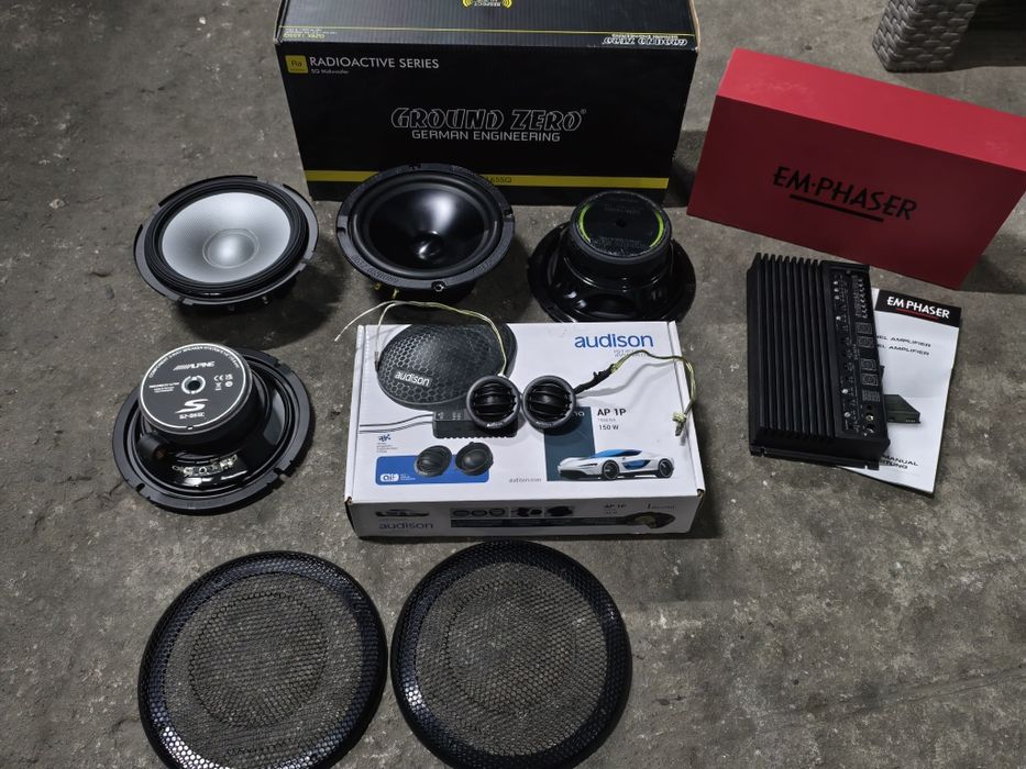 Динамики и усилитель для авто.