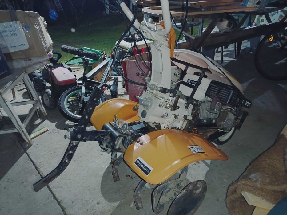 Motocultor O-Mac New 1000-S 8 CP+Plug+Rariță+Prășitoare+Roți Metalice