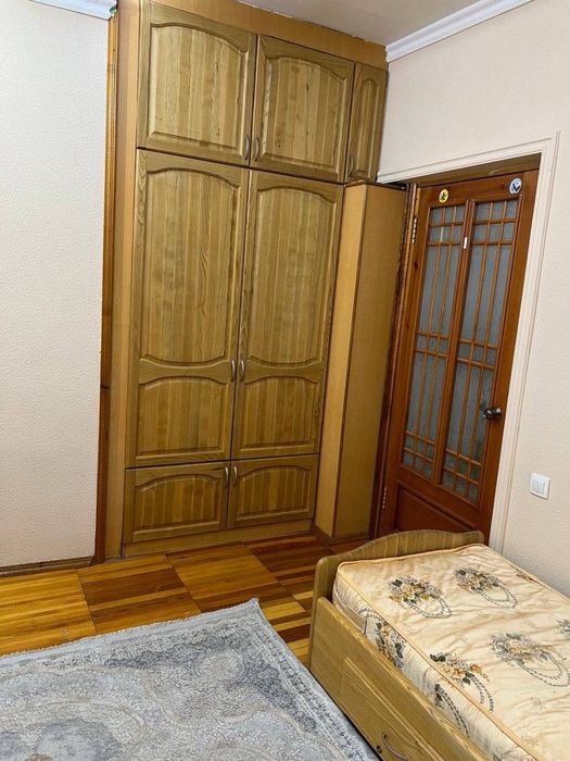 Банквский дом 2в3/4/5 с лифтом 100 кв м. Ор-р Метро Новза 200 метр